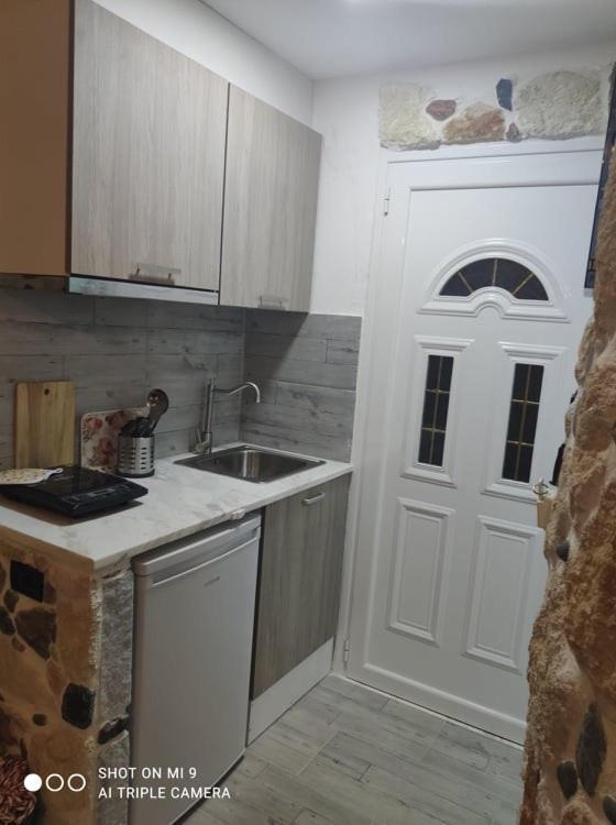 Malvina Rooms Kallithea  Eksteriør billede