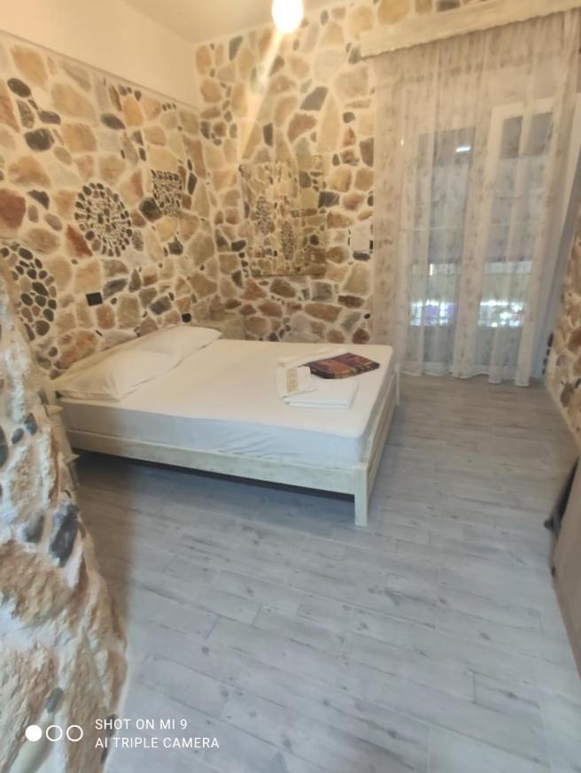 Malvina Rooms Kallithea  Eksteriør billede