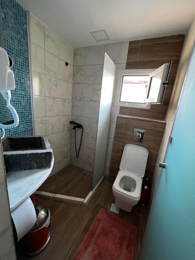 Malvina Rooms Kallithea  Eksteriør billede